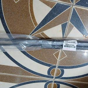 Ty cốp hậu Toyota Venza