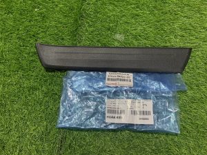 Nẹp sàn cánh cửa Toyota Fortuner