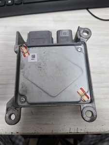 Hộp điều khiển túi khí Starex