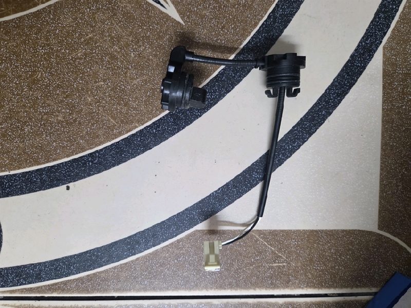 Cảm biến đầu vào hộp số Lacetti Cdx